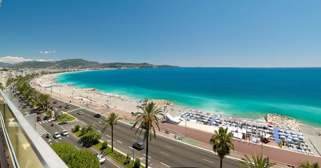 Radisson Blu Hotel Nice - 11