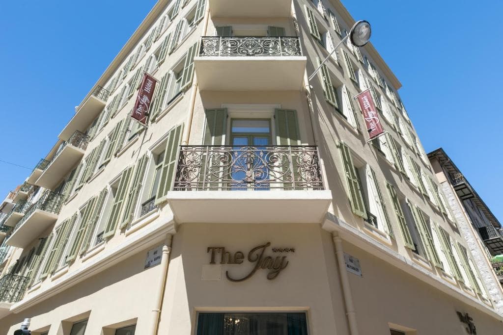 The Jay Hotel by HappyCulture - 9