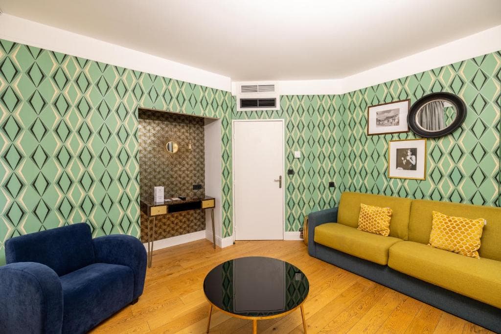 The Jay Hotel by HappyCulture - 21