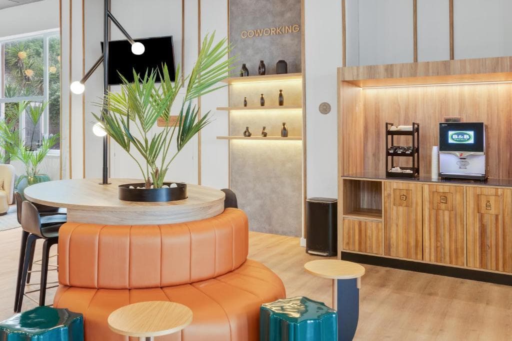 B&B HOTEL Alicante - 10