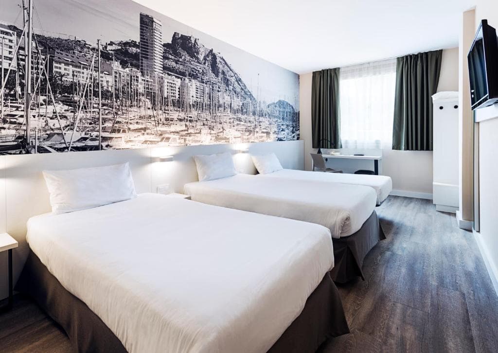 B&B HOTEL Alicante - 26