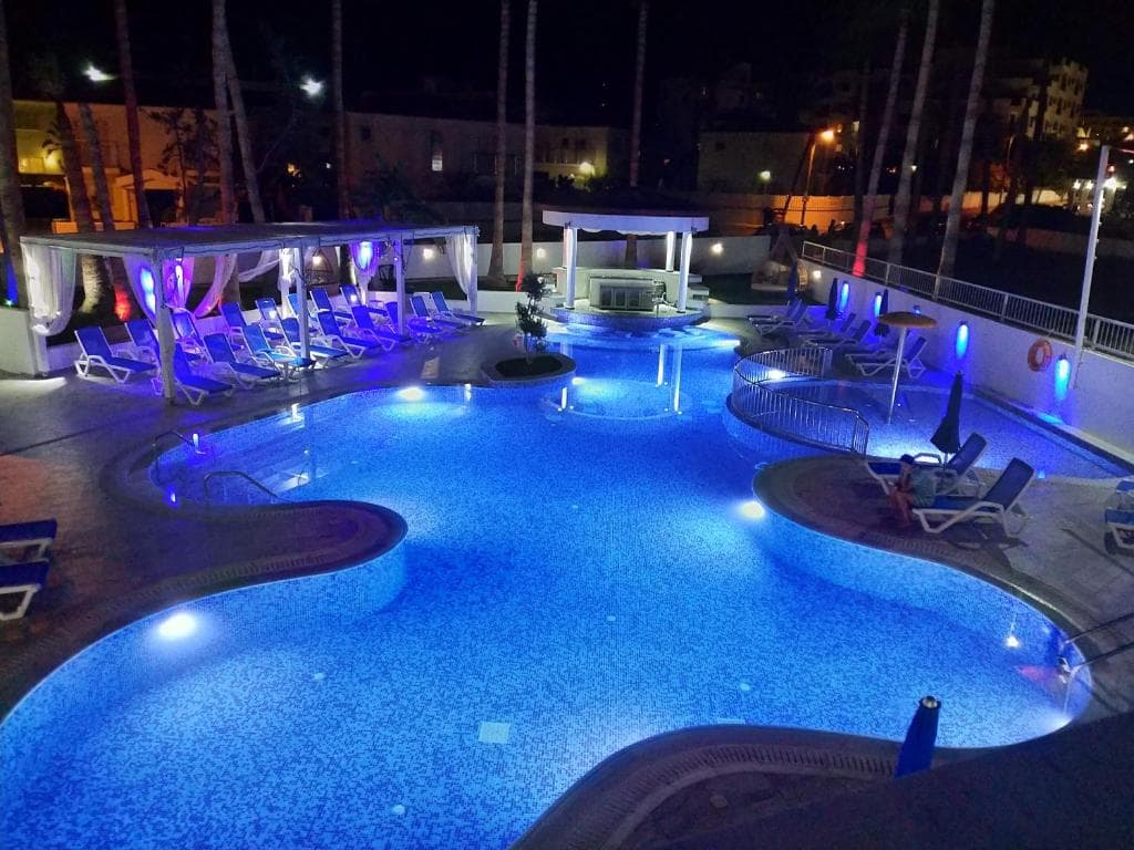 Captain Pier Hotel - 33