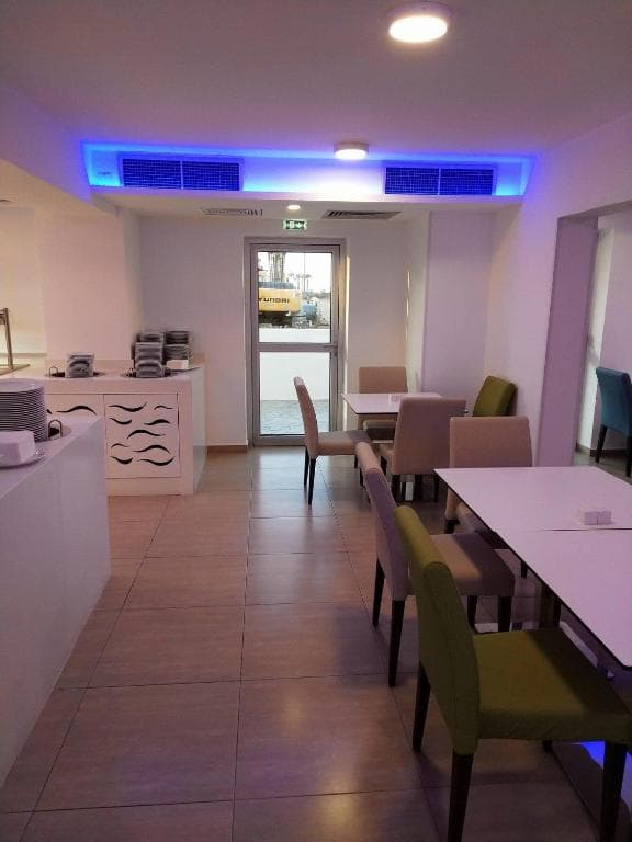 Captain Pier Hotel - 42