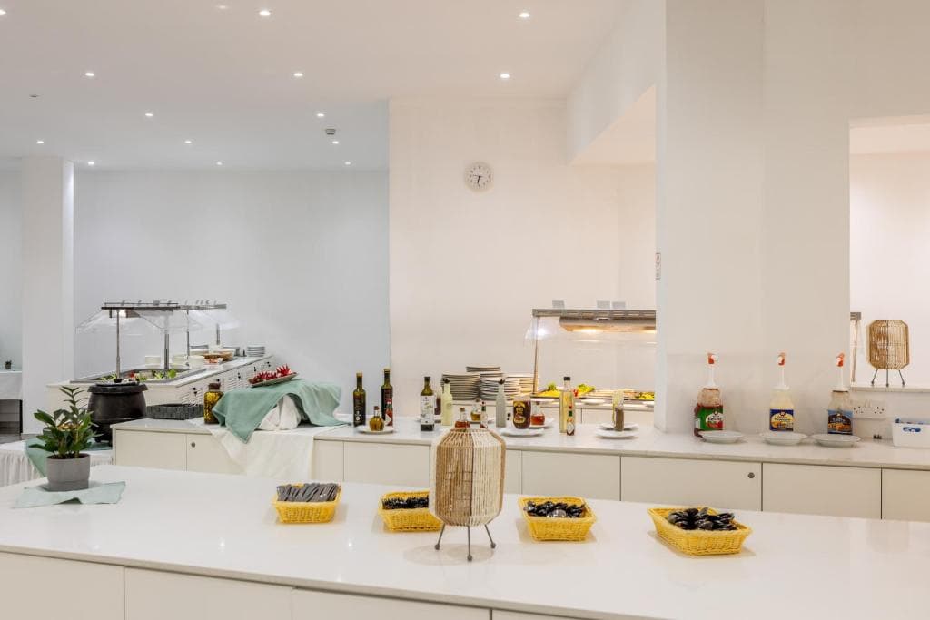 Papantonia Hotel - 4