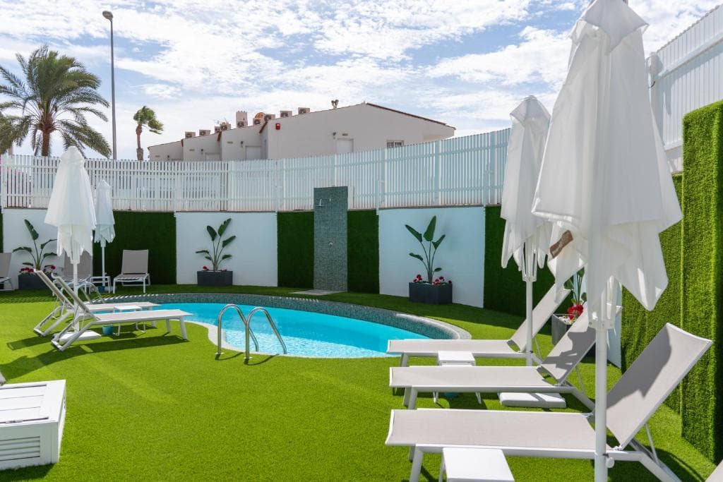 Alsol Los Caribes 2 - Adults Only - 35