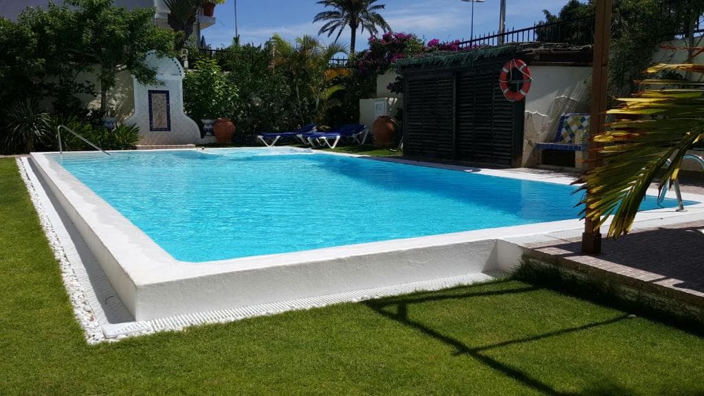 Alsol Nogal- Adults Only - 16