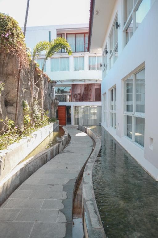 The Cakra Hotel - 24