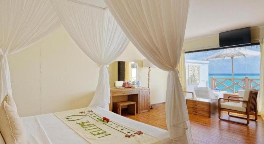 Angaga Island Resort and Spa - 28