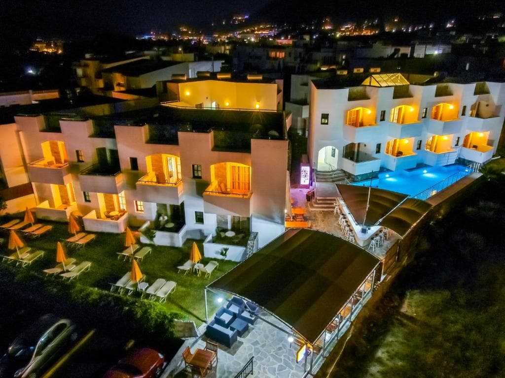 Elounda Alikes Suites & Studios - 14