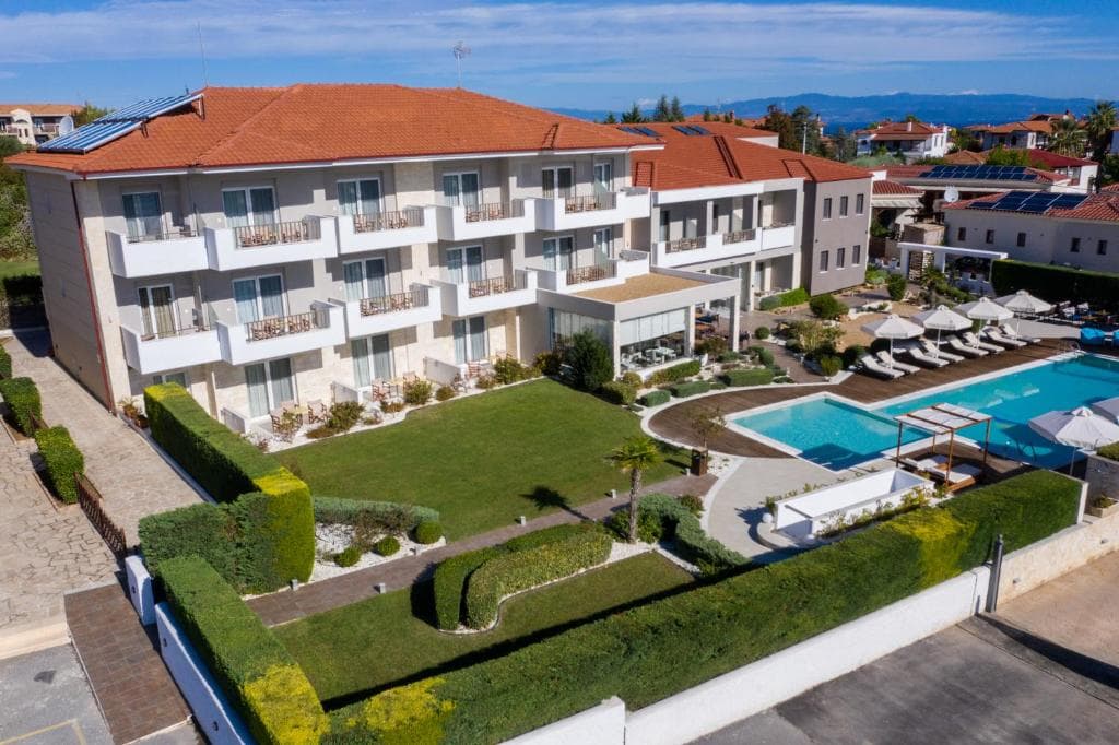 Lagaria Hotel - 1