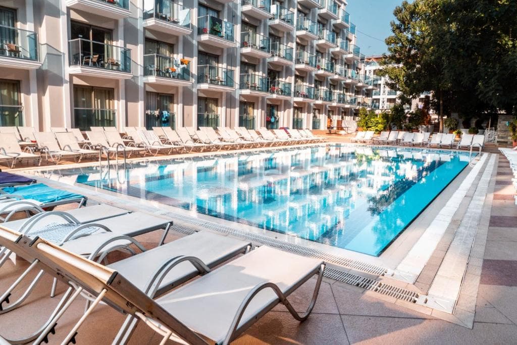 Emre And Emre Beach Hotel - 8
