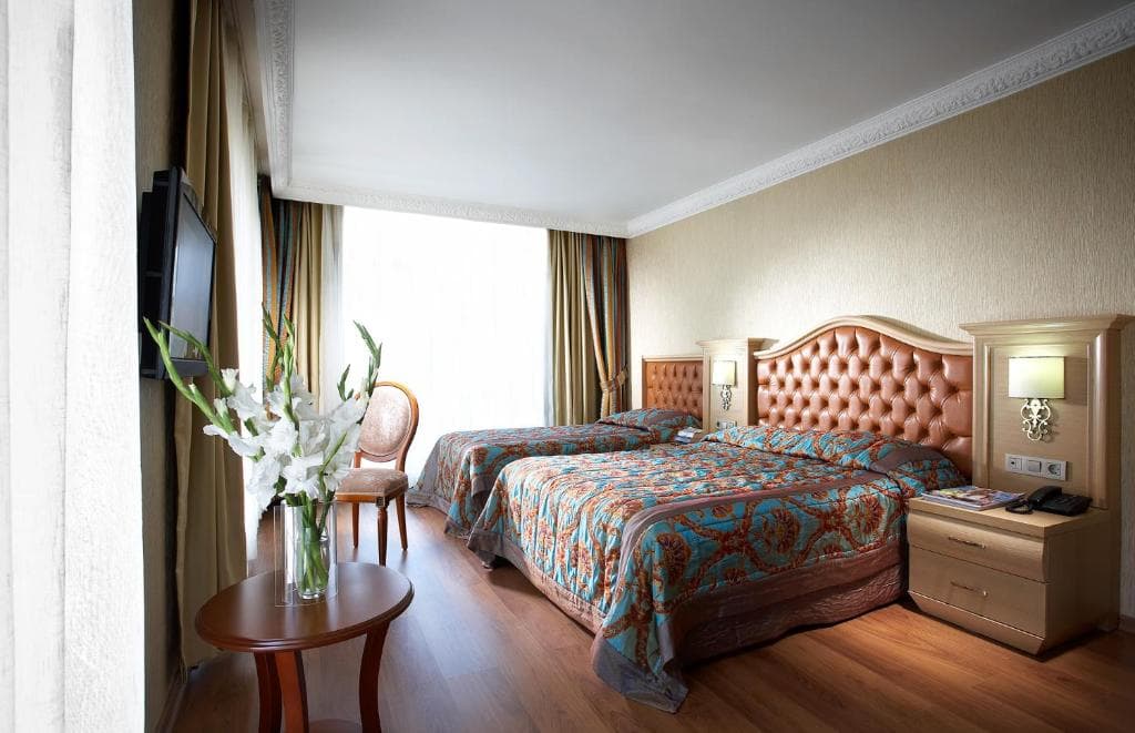 Emre And Emre Beach Hotel - 10