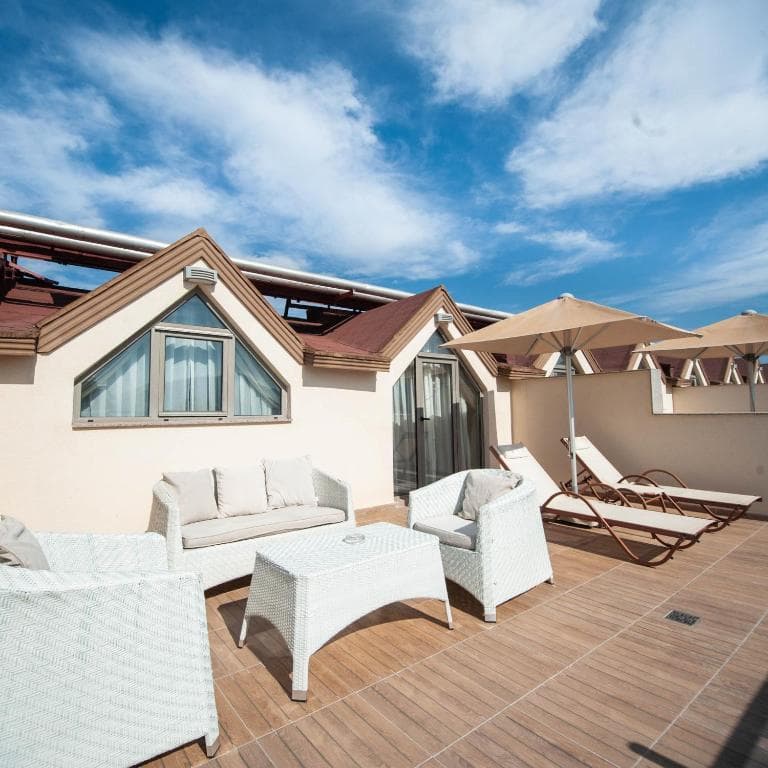 Emre And Emre Beach Hotel - 19