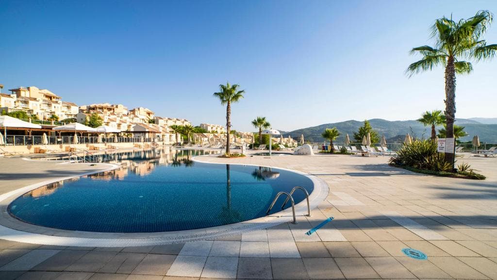 Unique Residence Hotel Golf & Spa (ex. Wyndham Residences Kusadasi Golf And Spa) - 4