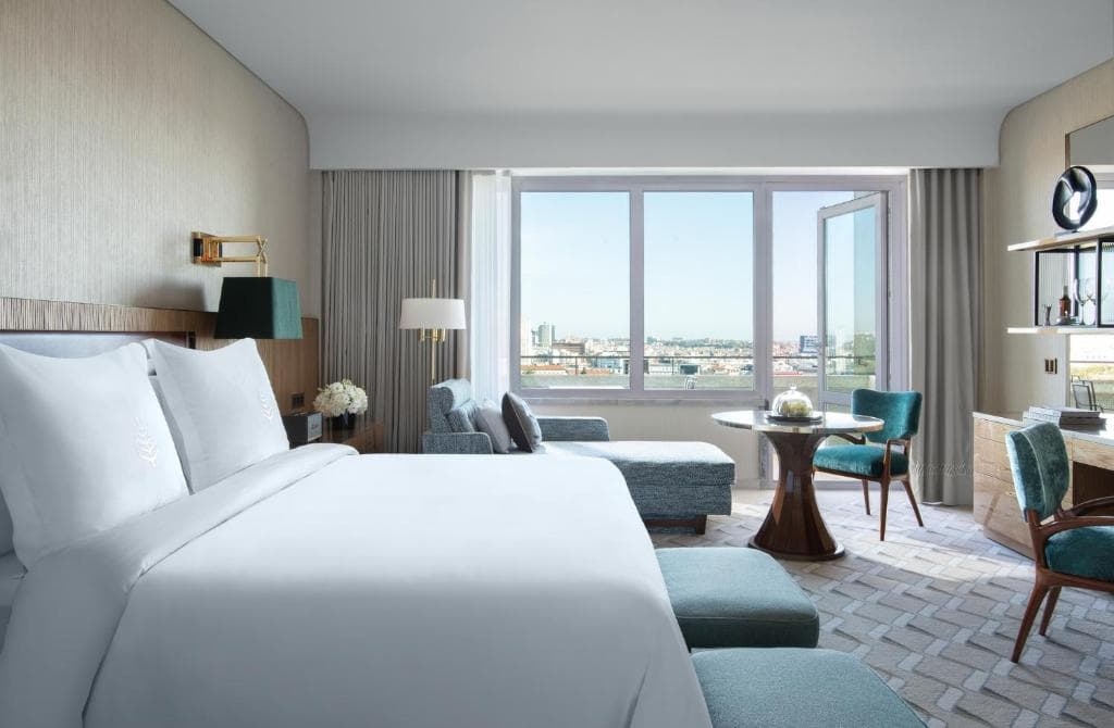 Four Seasons Hotel Ritz Lisbon - 2