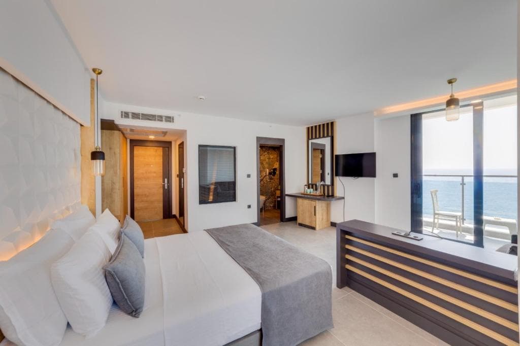 Signature Blue Resort - 11