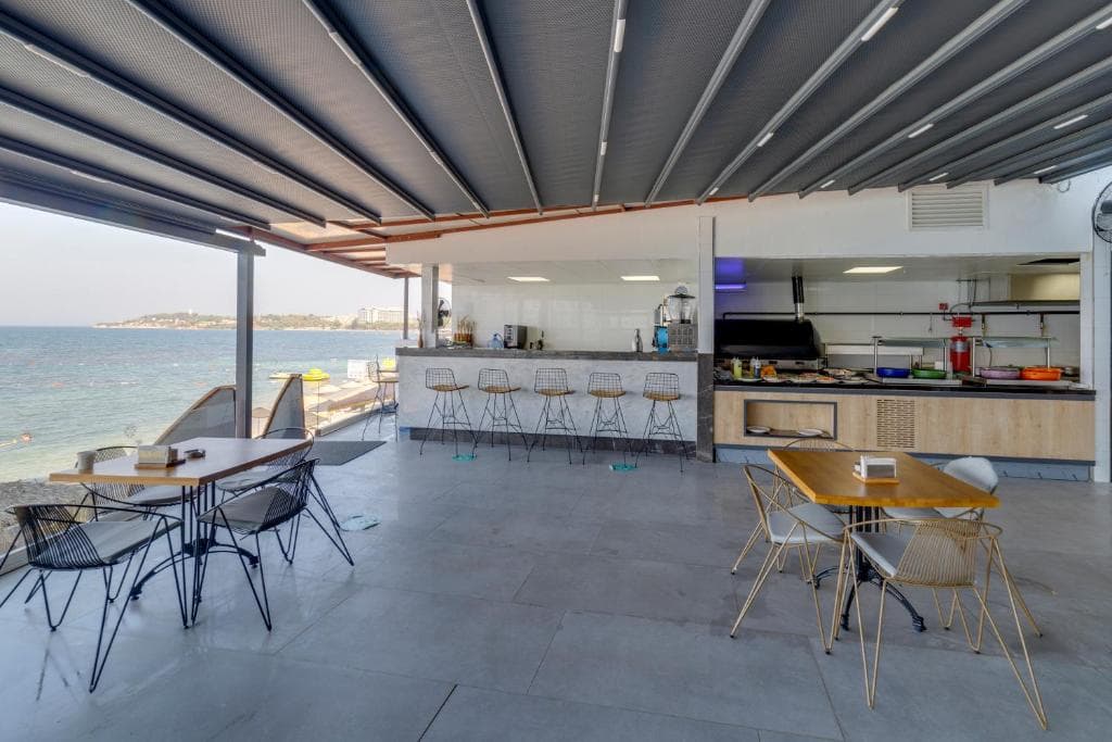 Signature Blue Resort - 39