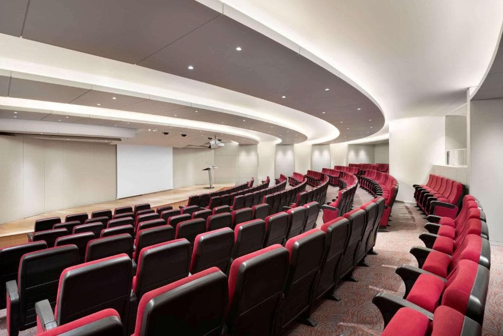 Ramada by Wyndham Lisbon - 29