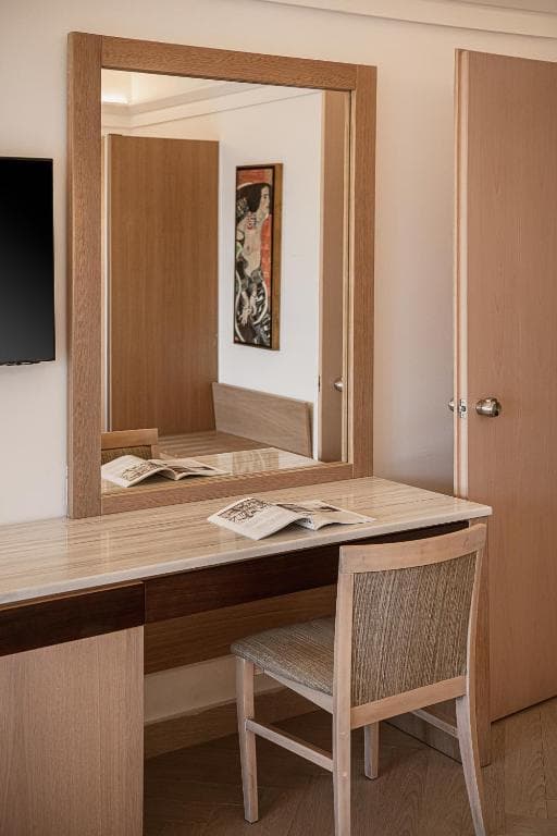 Porto Platanias Beach Resort & Spa - 8