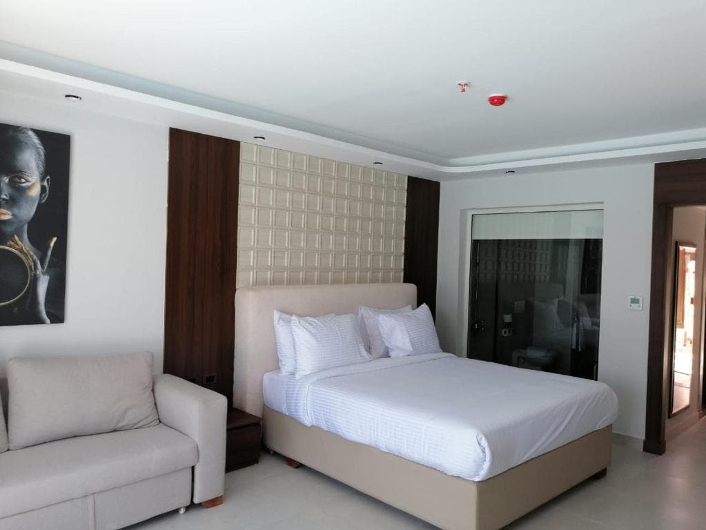 Rewaya Majestic Resort - 4