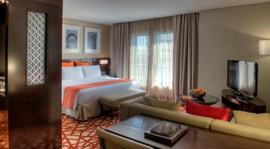Crowne Plaza Dubai Deira by IHG - 8