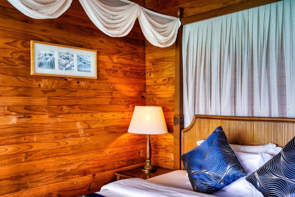 Sejur Maldive - Fihalhohi Island Resort - 43