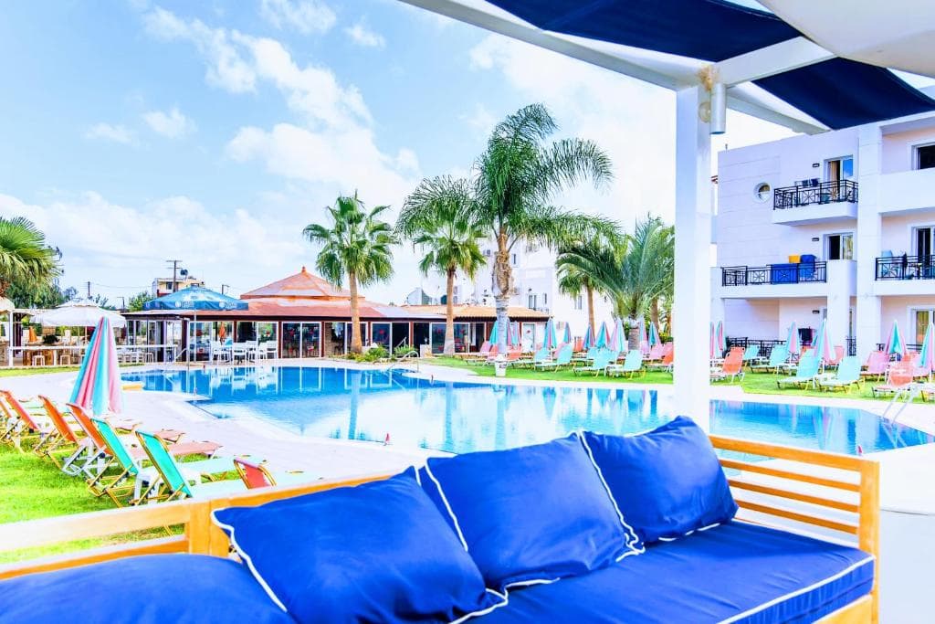 Hotel Yiannis Manos - 1
