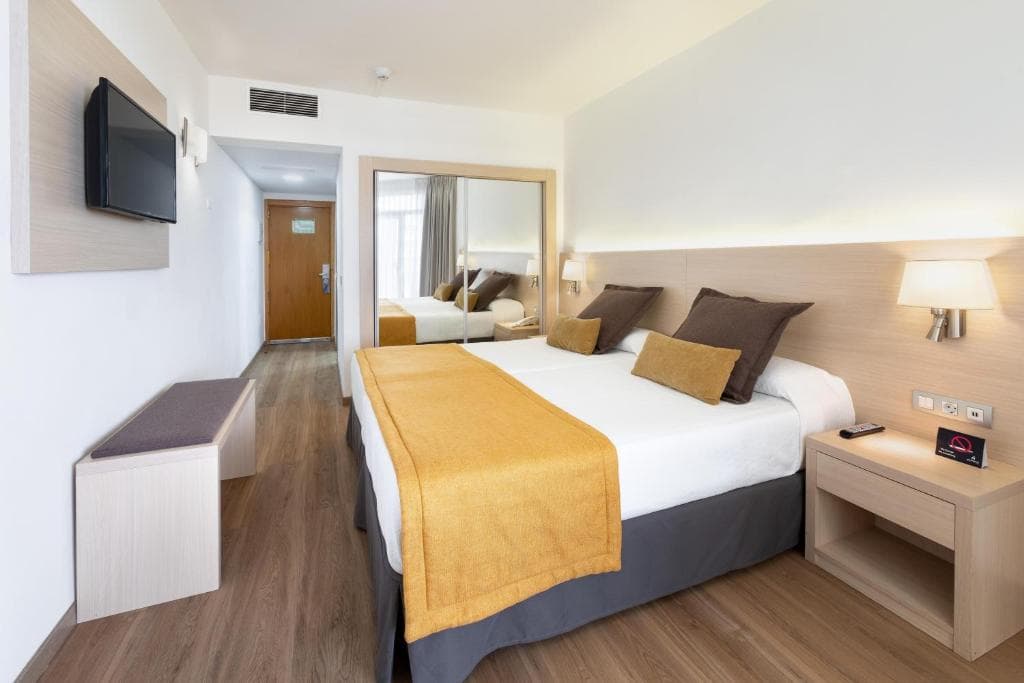 Hotel Alexandre Troya - 11