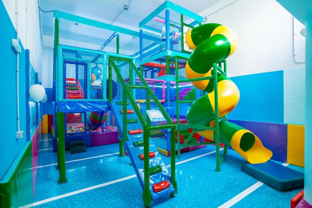 Hovima La Pinta Beachfront Family Hotel - 27