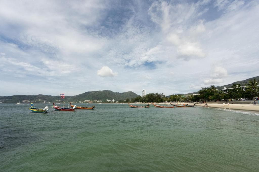 Hotel LIV Phuket Patong Beachfront - 26