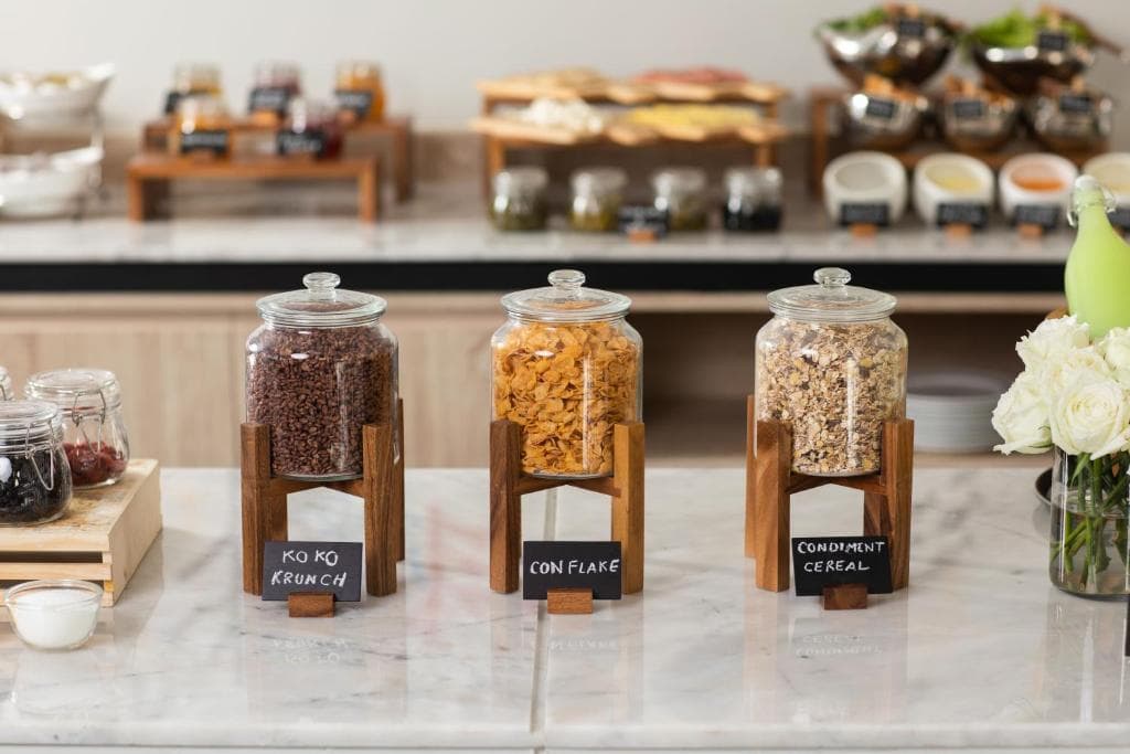 Hotel LIV Phuket Patong Beachfront - 34