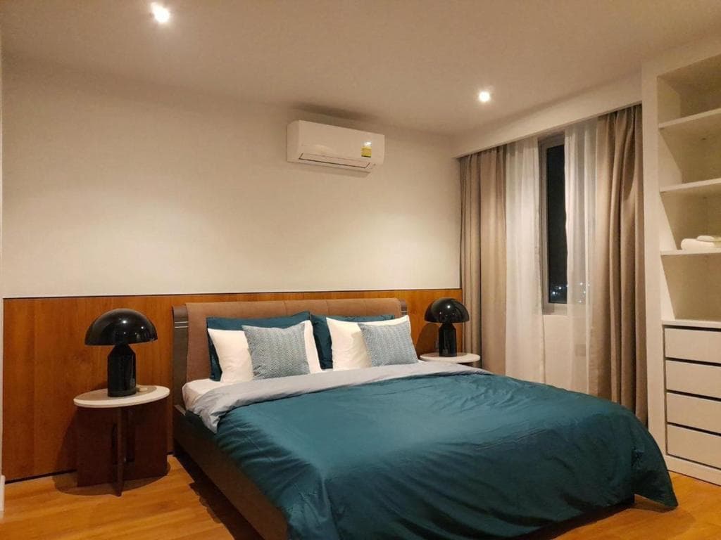 Waterfront Suites Phuket by Centara - 3