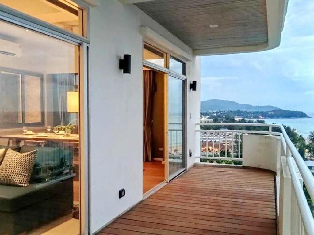 Waterfront Suites Phuket by Centara - 38