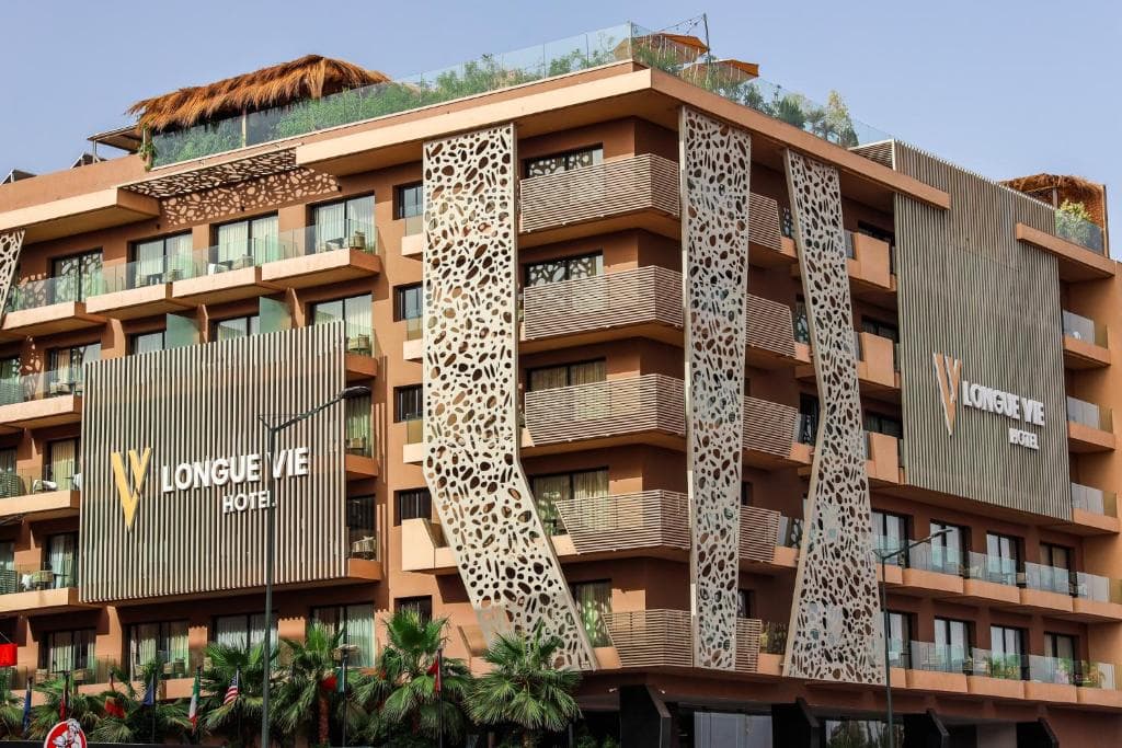Longue vie Hotels - 1