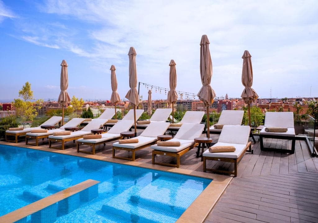 Longue vie Hotels - 8