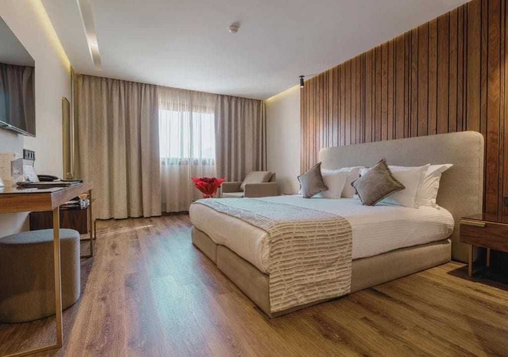 Longue vie Hotels - 10