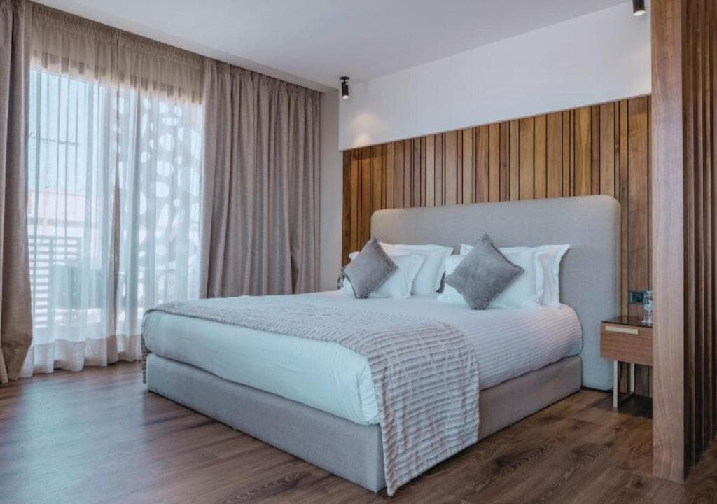 Longue vie Hotels - 11