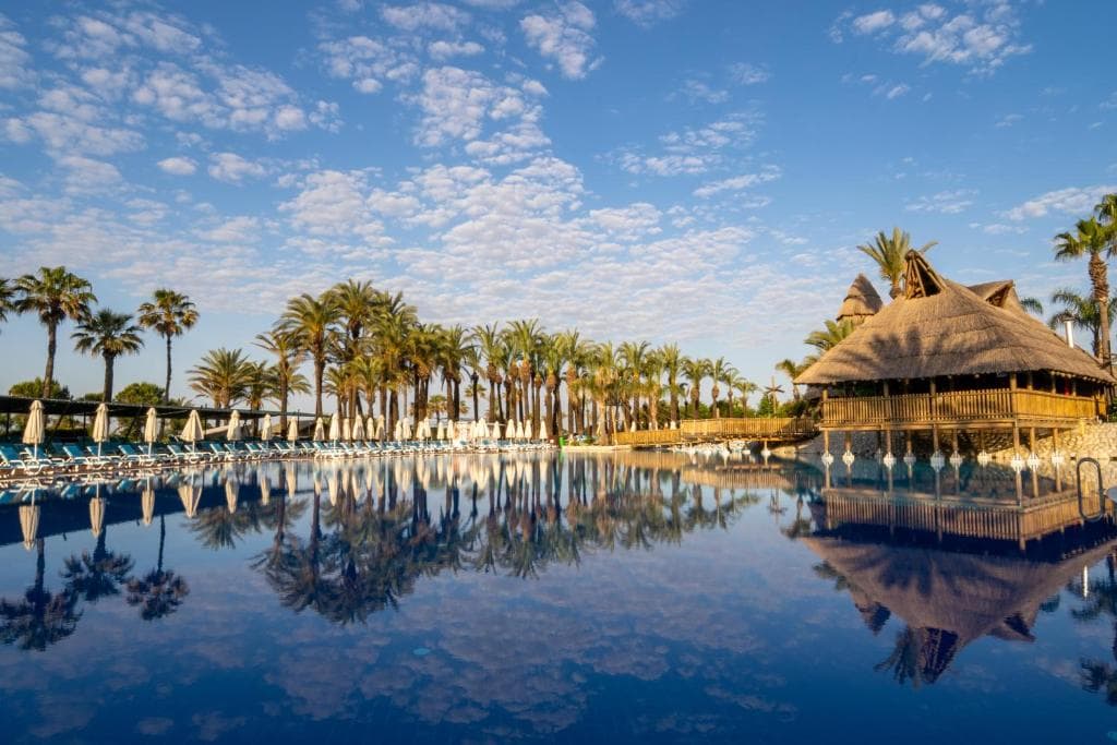 TT Hotels Pegasos World - 4