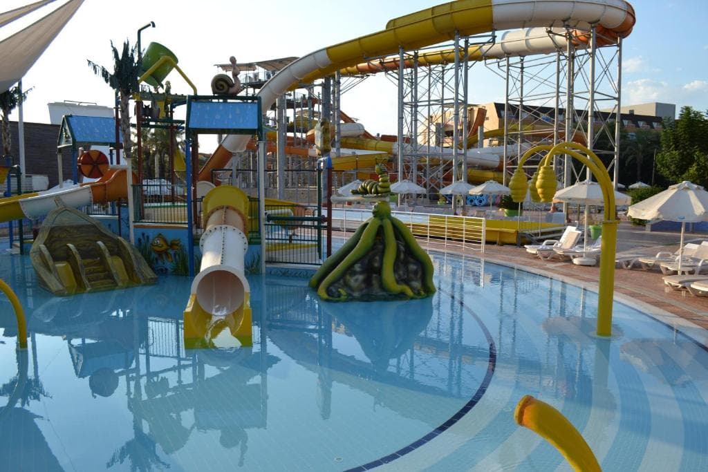 TT Hotels Pegasos World - 35