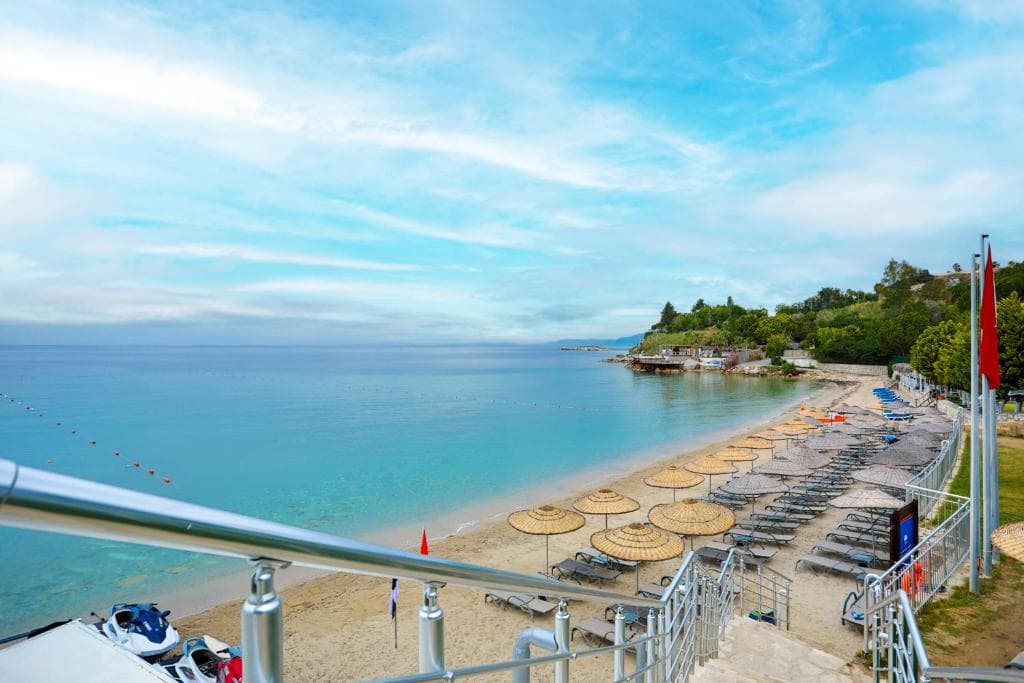 Sealight Resort Hotel - 28