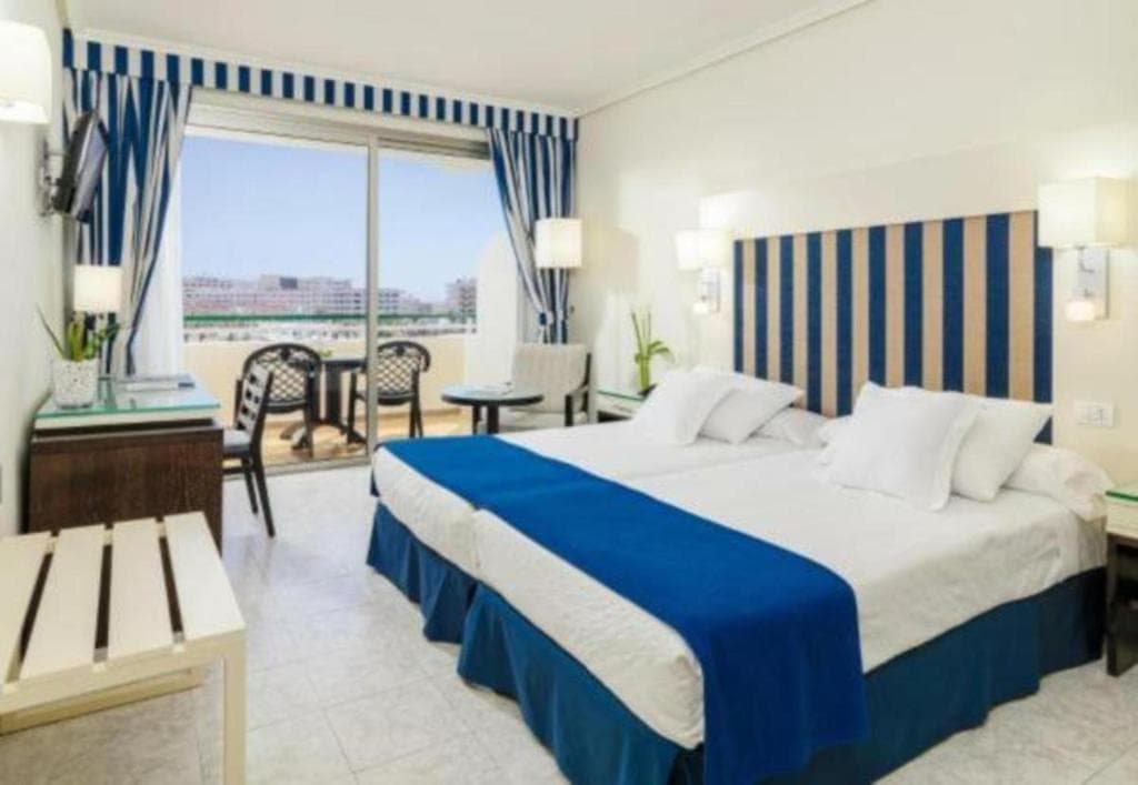 Hotel H10 Las Palmeras. - 11