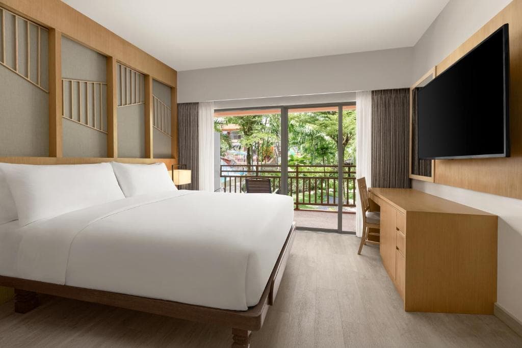 Courtyard by Marriott Phuket Resort, Patong Beach - 31
