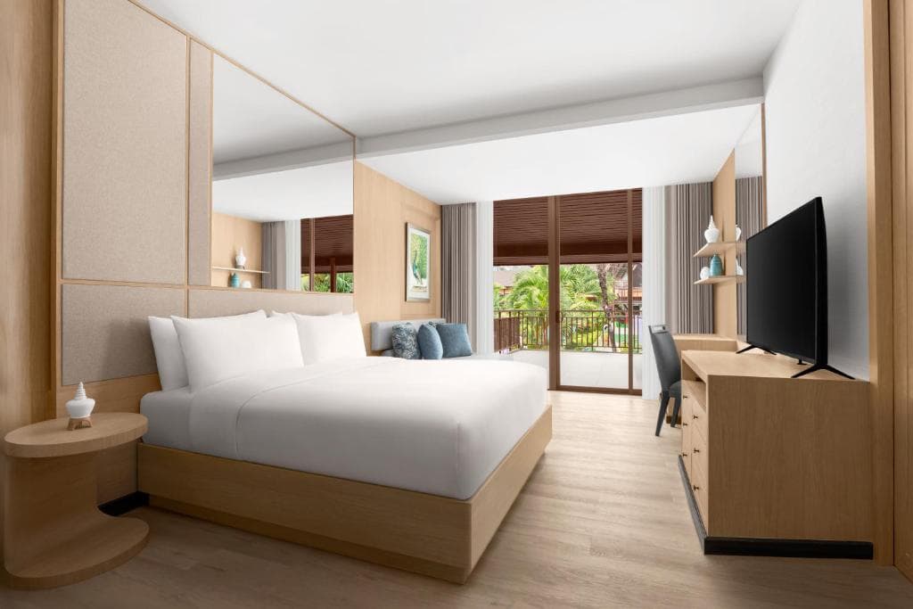 Courtyard by Marriott Phuket Resort, Patong Beach - 40