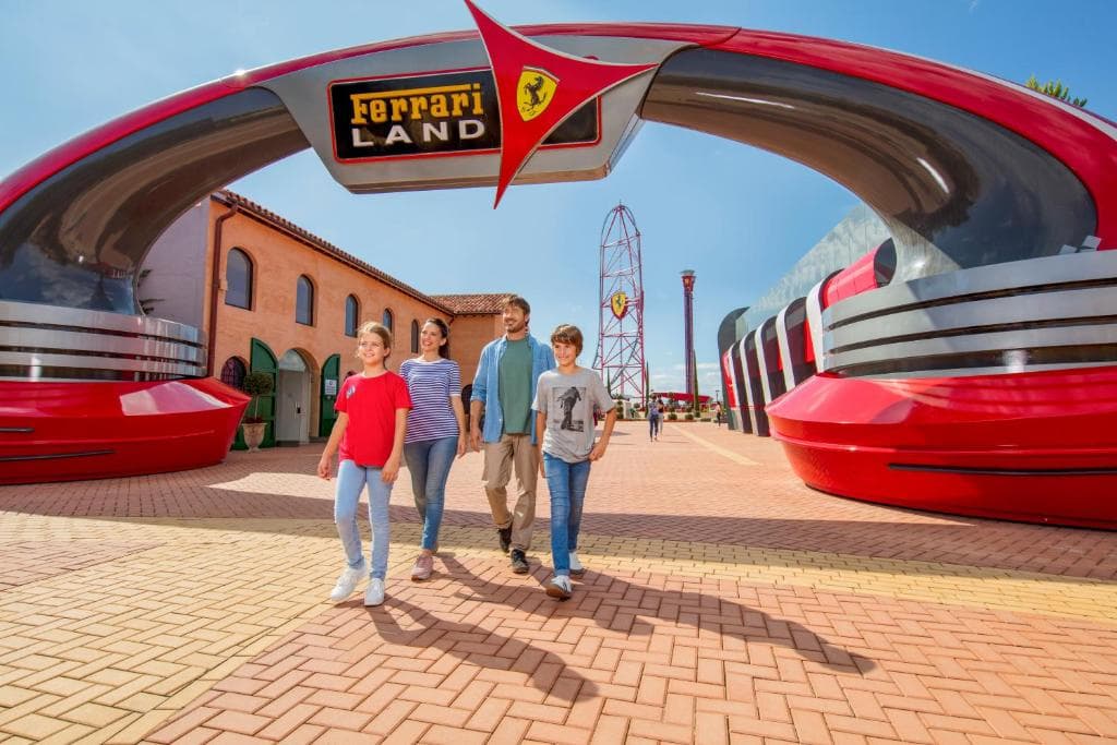 Barcelona - Hotel El Paso at PortAventura World - 7