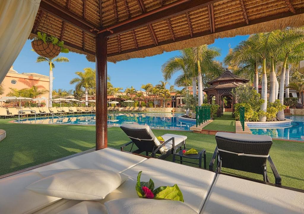 Green Garden Resort & Suites - 4