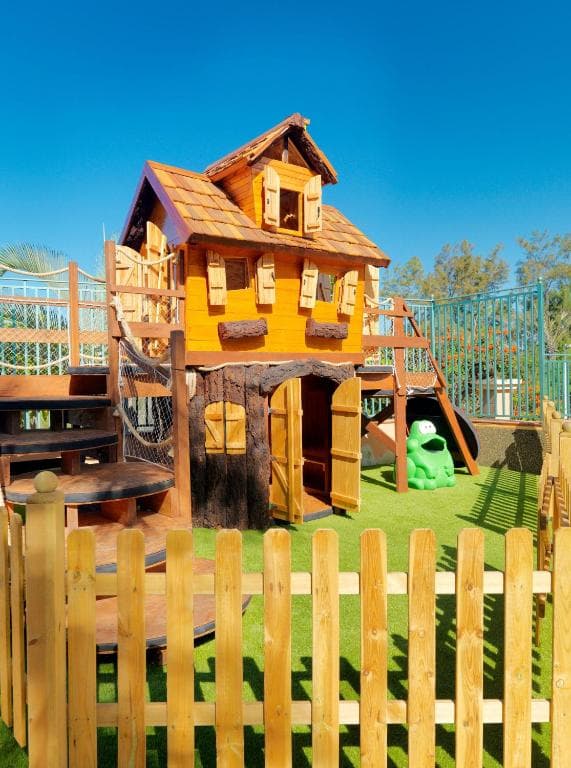 Green Garden Resort & Suites - 22