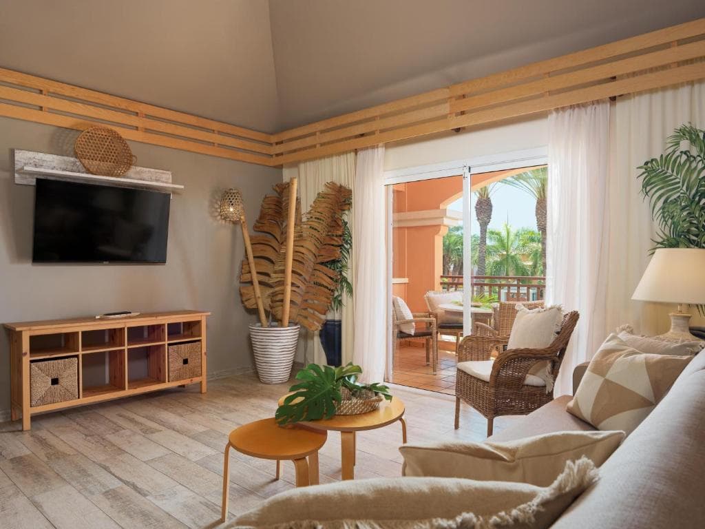 Green Garden Resort & Suites - 35