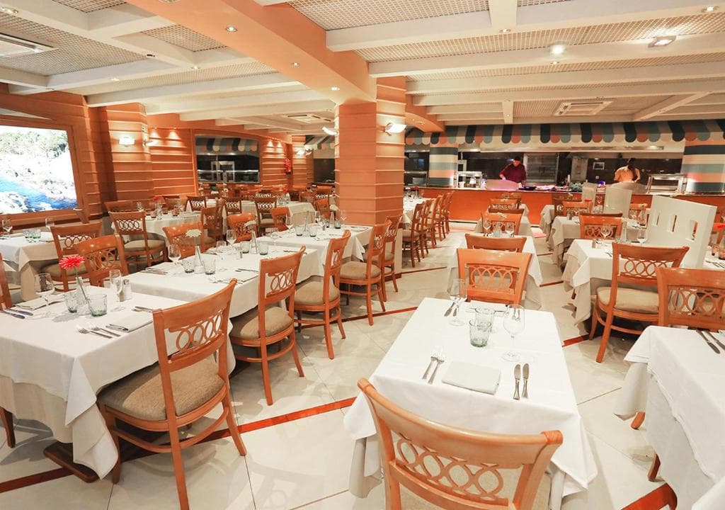 KAKTUS Hotel Volga - Adults Recommended - 15