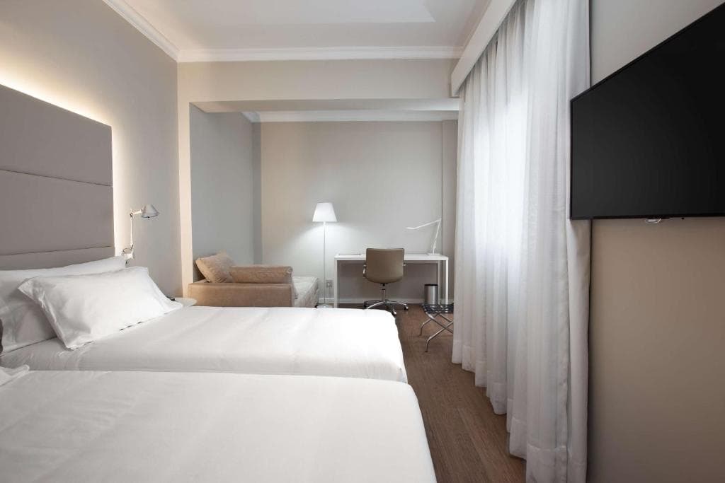 NH Las Palmas Playa las Canteras - 2