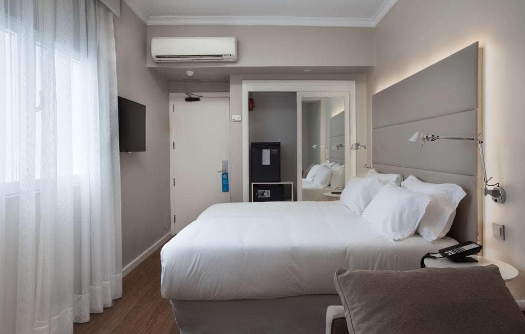 NH Las Palmas Playa las Canteras - 18